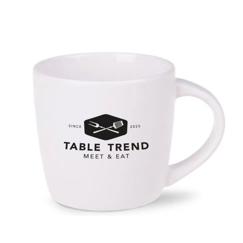 Handy mok Wit 30 cl porselein in vooraanzicht met éénkleurig TableTrend logo gecentreerd op de mok.