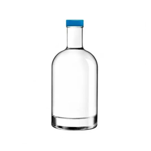 Fles Oslo 0,5 liter van helder glas met een blauwe dop in recht vooraanzicht zonder opdruk.