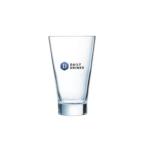 Voorzijde van het Shetland 22 cl. glas bedrukt met full-colour DailyDrinks-logo.